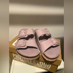 NIB PROJECT CLOUD SANDALS - lavender size 7